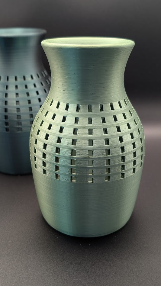 Toa Vase